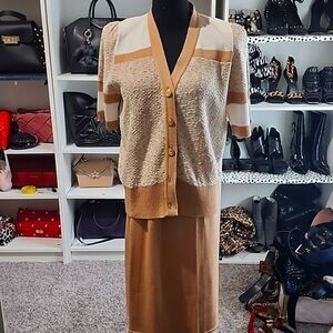 Laura two piece set sz 10